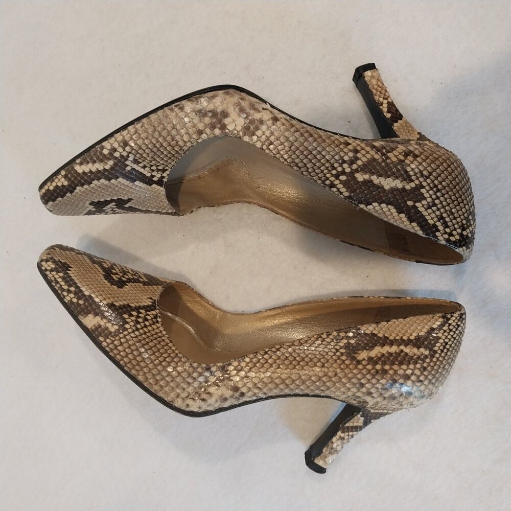 Stuart Weitzman Python Snake Skin Pump Womens 7 B… - image 5